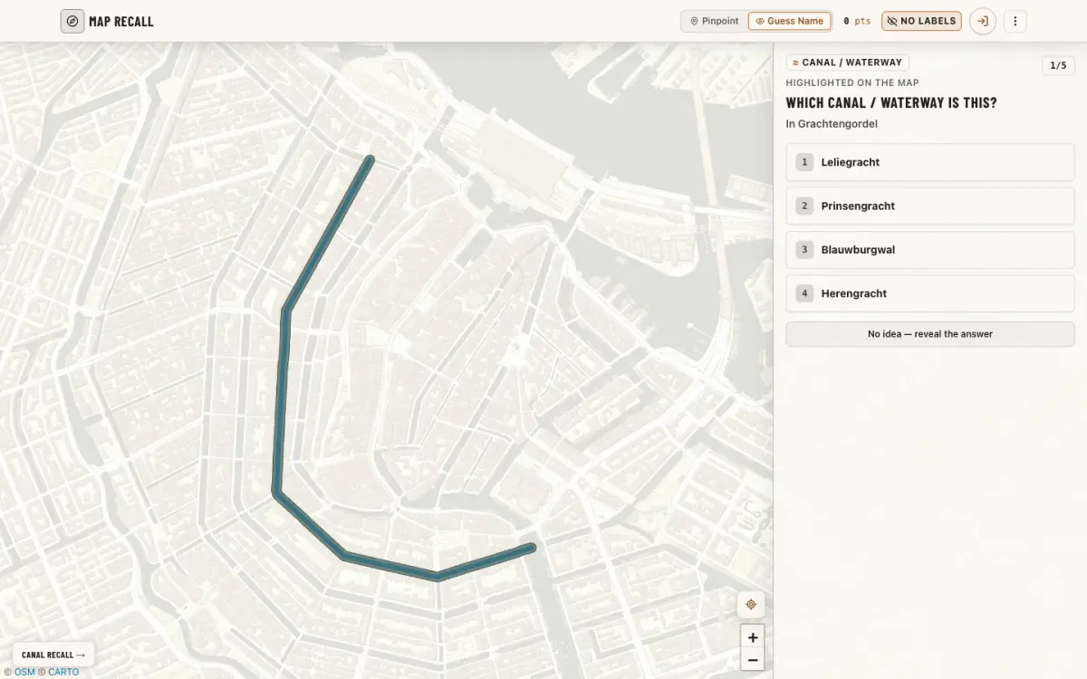 A map quiz round: one canal highlighted on the map of the canal ring, four names to choose from